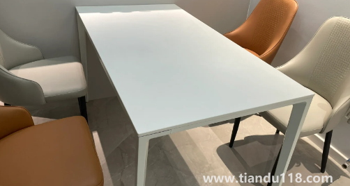 德利豐巖板一米是多少錢(依諾巖板和德利豐巖板哪個好)(圖2) 德利豐巖板一米是多少錢2