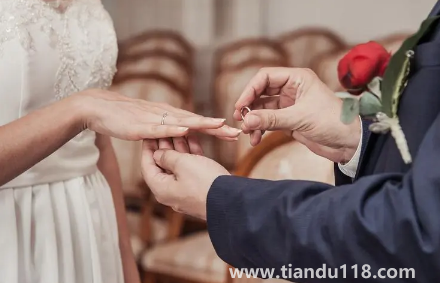 訂婚后多久可以領證1