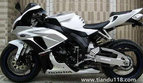 新買(mǎi)的摩托車(chē)必須在多久內(nèi)上牌2