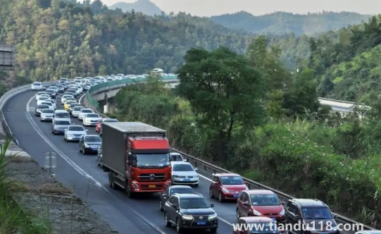 2022國(guó)慶節(jié)高速免費(fèi)可以提前上高速嗎3