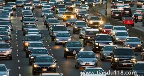 2022深圳國(guó)慶前一天高速堵車嗎3