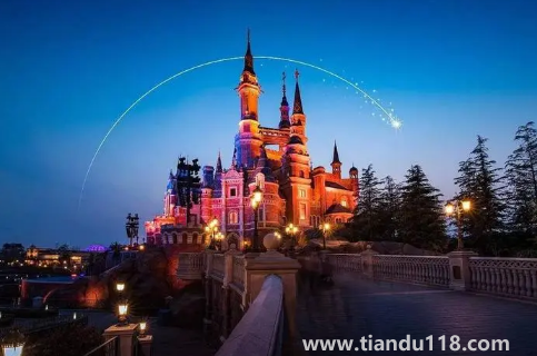 2022萬圣節(jié)上海迪士尼幾點關門時間幾點開門（萬圣節(jié)去迪士尼好不好玩）