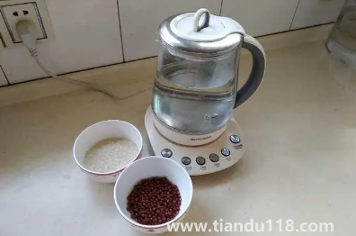 養(yǎng)生壺保溫可以開(kāi)一晚上嗎2