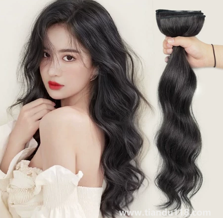 女生帶假發(fā)片帶高點還是低點好2