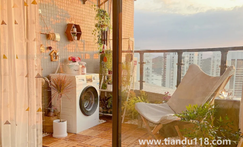 開放式陽臺(tái)能裝電動(dòng)晾衣架嗎3