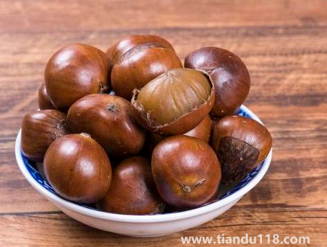 熟板栗變黑了還能吃嗎3