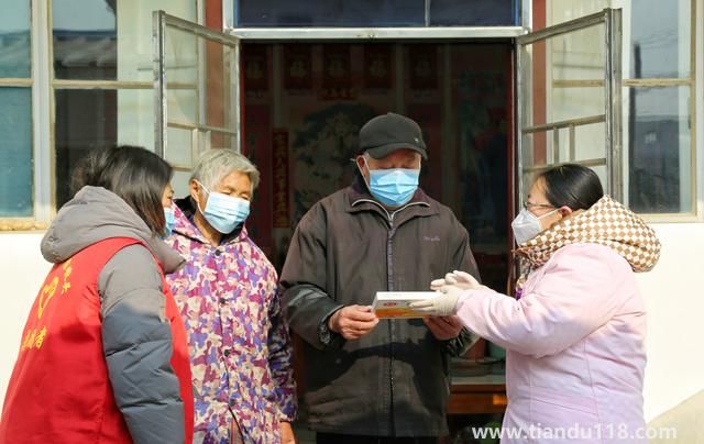 三位村醫(yī)口中的農村疫情（所剩的藥還能堅持三天）