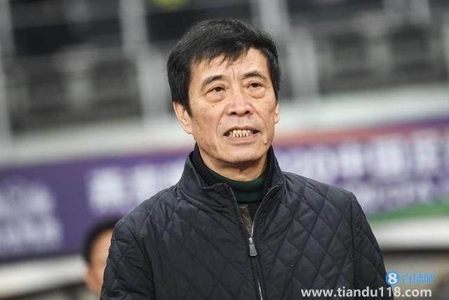 曝陳戌源跟隊時每晚都有人陪他打牌（幾乎每晚都玩）