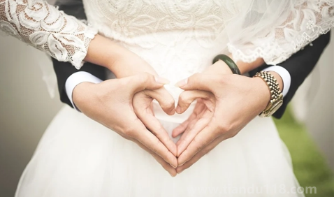 臘月不提親還是不結婚（男方提親的規(guī)矩有哪些）