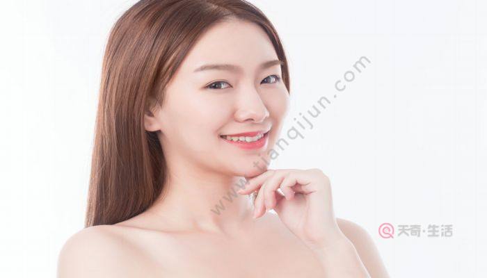 ?夢(mèng)妝山茶凝時(shí)適合年齡
